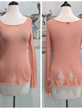 Uniq Light Coral Distressed Knit Women’s Sweater